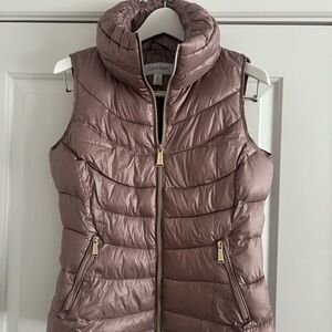Calvin Klein Mauve Quilted Puffer Vest Womens Small Lightweight.